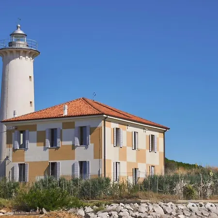 Charming In A Quiet Area *