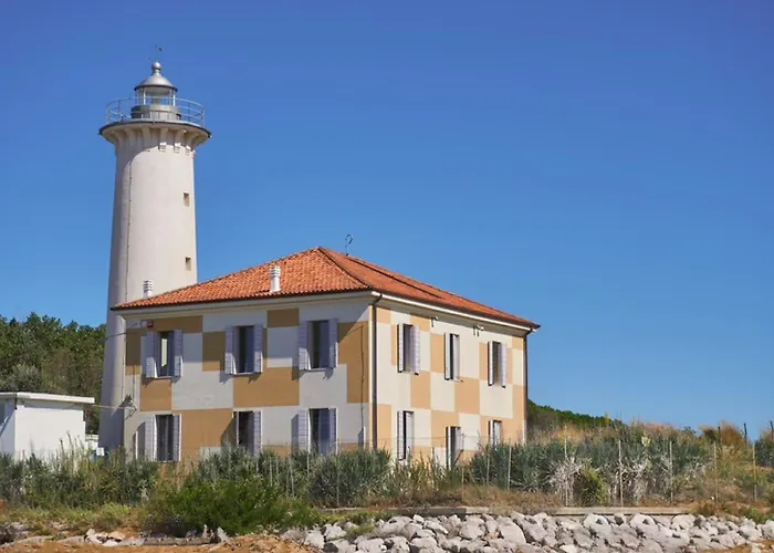 Charming In A Quiet Area *